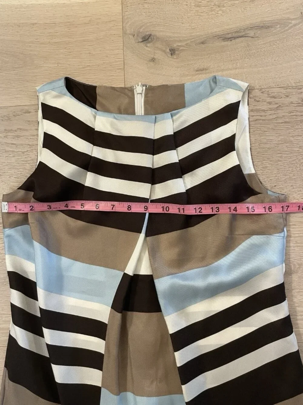Tory Burch 100% Silk Blouse Sleeveless Blue Brown Luxury Designer Top Stripe, 4